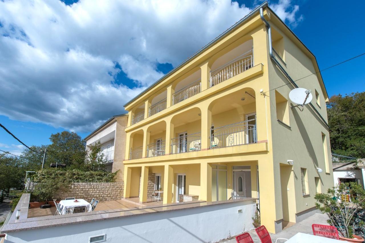 Apartments With A Parking Space Dramalj, Crikvenica - 5592 Kültér fotó