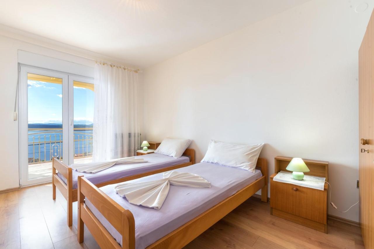Apartments With A Parking Space Dramalj, Crikvenica - 5592 Kültér fotó